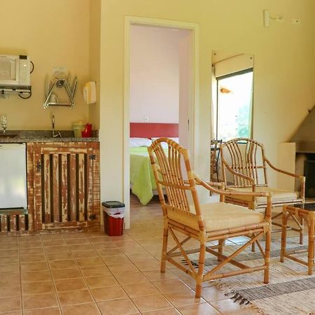Recanto Dos Beija Flores, Chale Lantana C Monte Alegre do Sul Εξωτερικό φωτογραφία