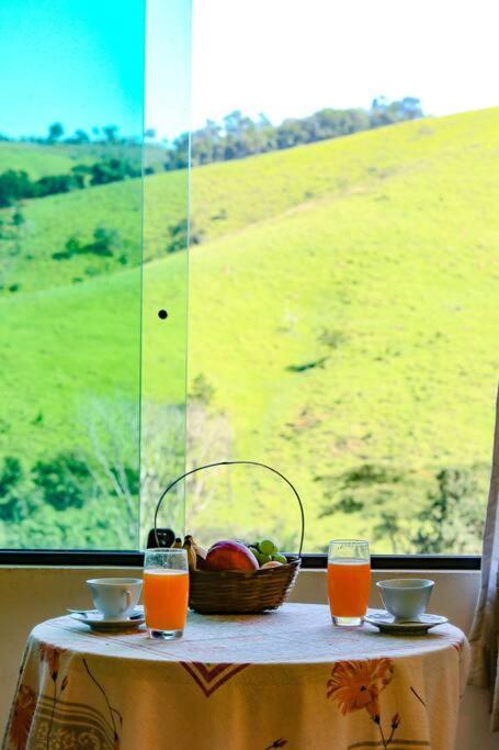 Recanto Dos Beija Flores, Chale Lantana C Monte Alegre do Sul Εξωτερικό φωτογραφία