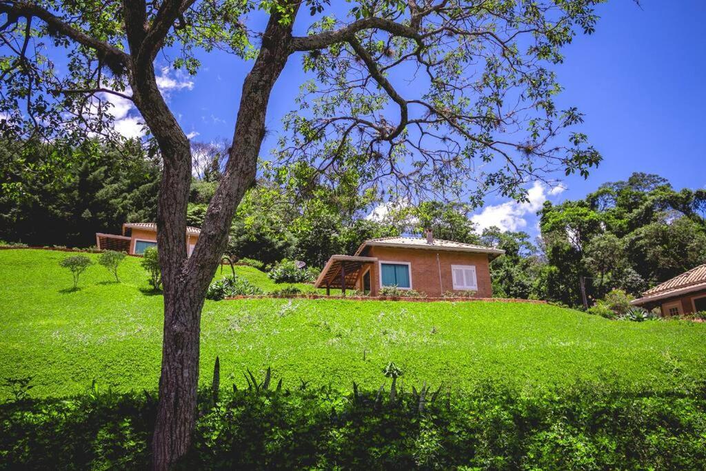 Recanto Dos Beija Flores, Chale Lantana C Monte Alegre do Sul Εξωτερικό φωτογραφία